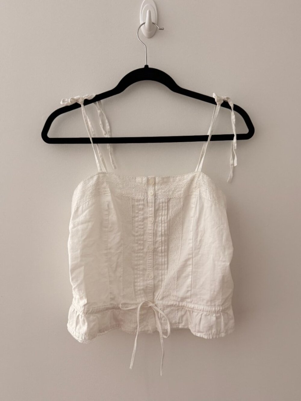 Brandy Melville White Lace Tie Strap Cami Top